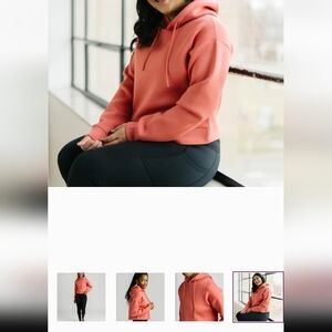 ZYIA Women's Sunset Anna Crop Hoodie